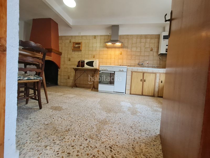 Foto 8efacd93-a3e4-40e0-8491-5c3f03a21df3. Casa amb aparcament a Navacarros