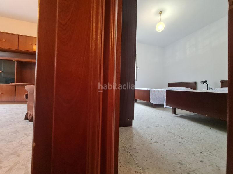 Foto 95b5089f-f829-4e06-a455-d59239979876. Casa amb aparcament a Navacarros