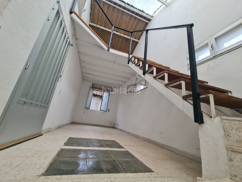 Foto e561a9ca-1117-4a8f-b54f-3797fa7b5ff9. Casa amb aparcament a Navacarros