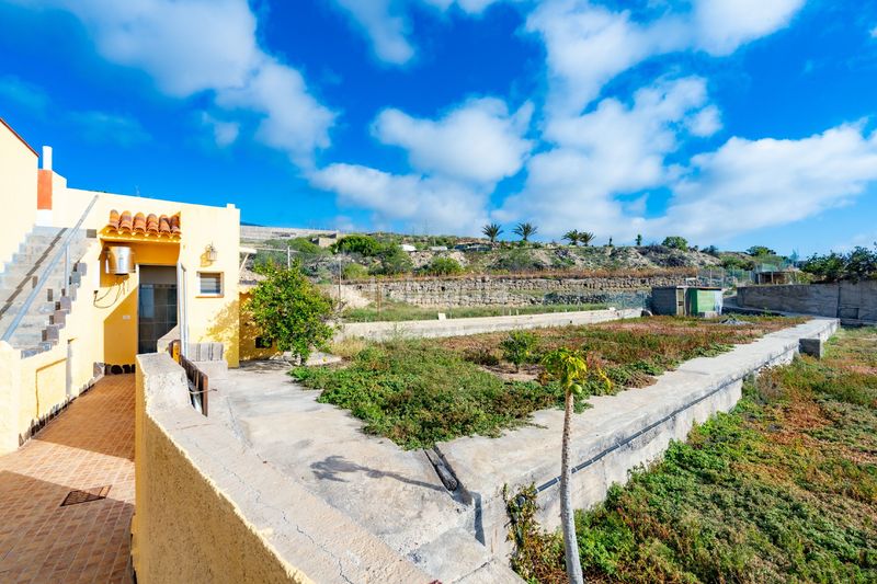 Foto b0d8f5b6-7140-4e13-afd9-e166ebcc2968. Casa amb aparcament a El Escobonal - Pájara Güímar