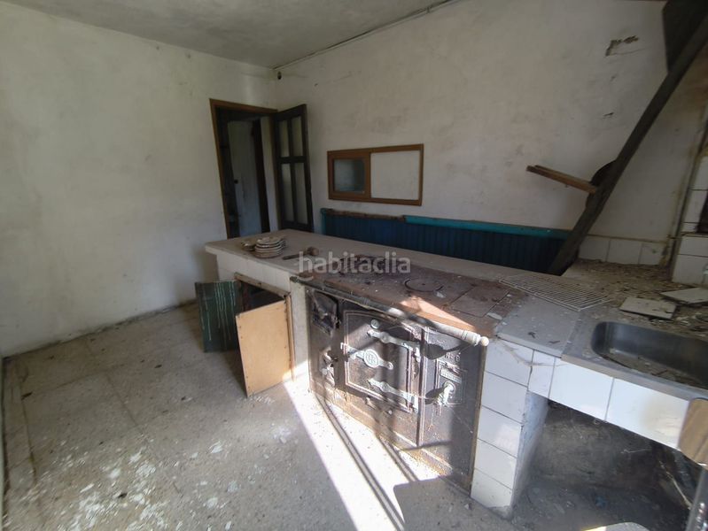 Foto a28759a7-8ed5-41bf-b4a1-259d4c357723. Casa a Piñor