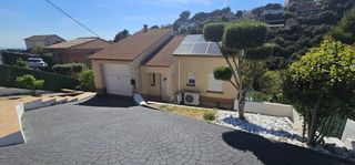 Haus  Calle d'amadeu vives