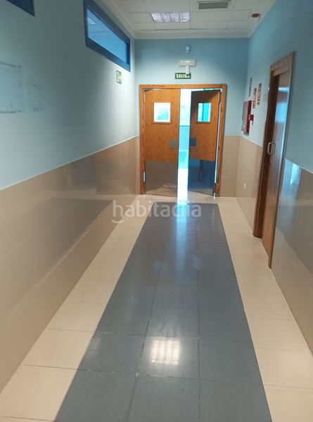 Foto cd20a23b-c50d-406f-87c2-b7eed32df7b1. Edificio en Cabra