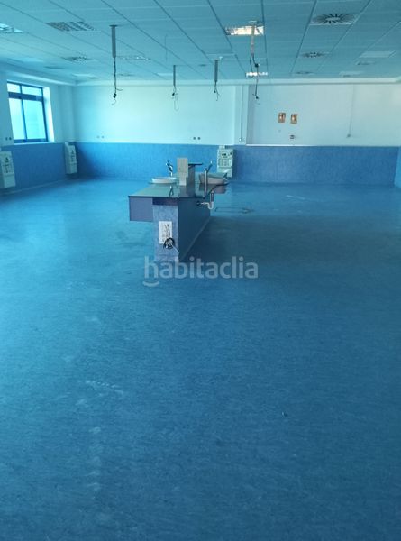 Foto 3fd232eb-d9a2-44c1-8d3c-13cfd35f7e43. Edifici a Cabra