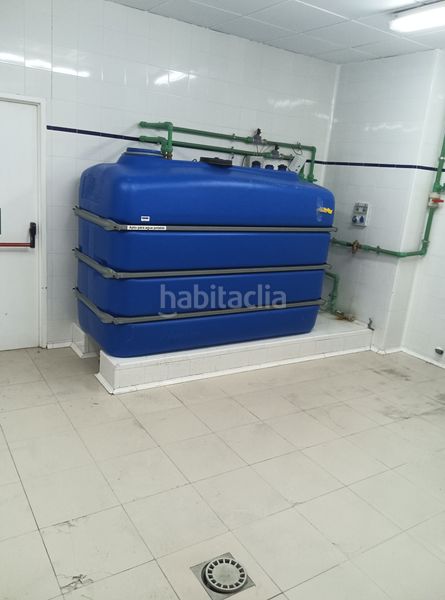 Foto c49cef9c-c844-4387-b7c3-a2164bc403ff. Edifici a Cabra