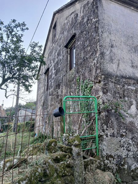 Foto 2940f7e8-3d83-4838-b025-c923ec59e605. Casa a Neves (As)