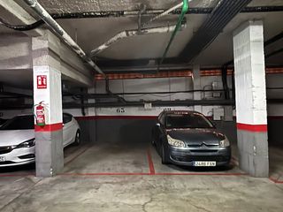 Posto auto in Calle Rafael Ceballos