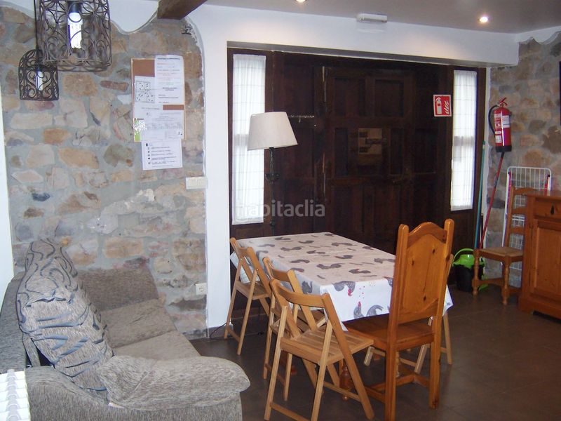 Foto a58ee54d-2dc7-4f48-a2c3-636e7933fe27. Casa amb aparcament a Soba