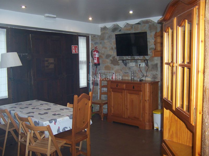 Foto b3ffa45e-4762-4e6a-84af-59f9a5c4ef73. Casa amb aparcament a Soba