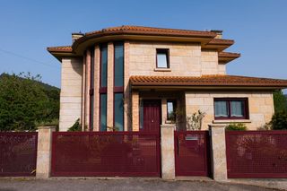 Haus  Lugar lugar o calvar