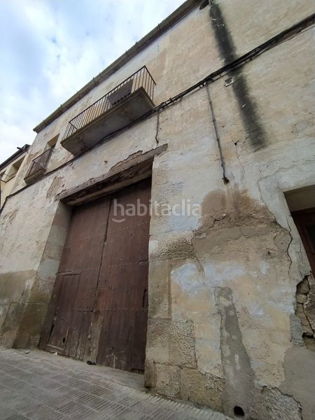 Foto f81229a7-d97e-42fc-9e12-c42e618bd647. Masia amb aparcament a Calaceite