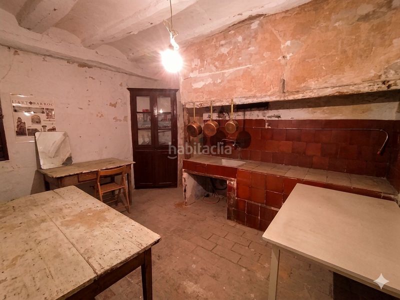 Foto f8b56eb9-5bb0-471a-8f66-ce21a31a2826. Masia amb aparcament a Calaceite