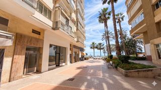 Flat  Calle pintor martinerz virel