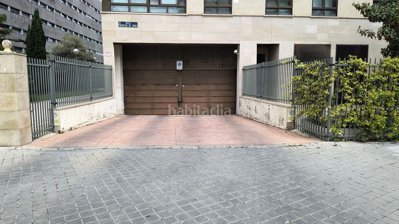 Foto 06306e0e-f4bb-45d3-81dc-2032304c29c4. Aparcament cotxe a Sanchinarro Madrid