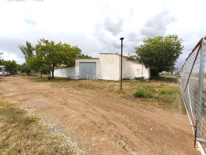 Foto a27bad39-23b8-404d-84e4-2f2b30b05715. Finca rústica a Sol Madrid