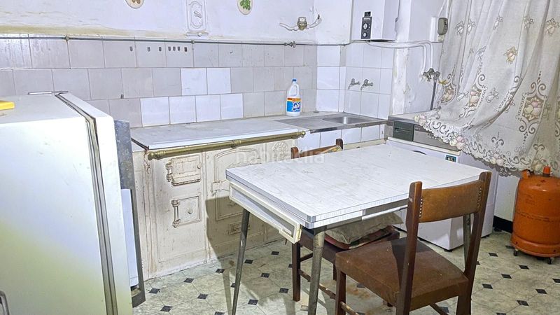 Foto e26a703c-6ce1-4f75-aafa-45020737eeeb. Edificio en Castro de Rei