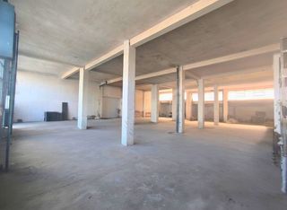Local Comercial  Calle romanceros