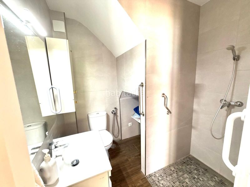 Foto 008a9d3b-3783-4f56-99f9-a3099ba43b0a. Casa adossada amb aparcament a Avda Pescia - Ctra de Frigiliana Nerja