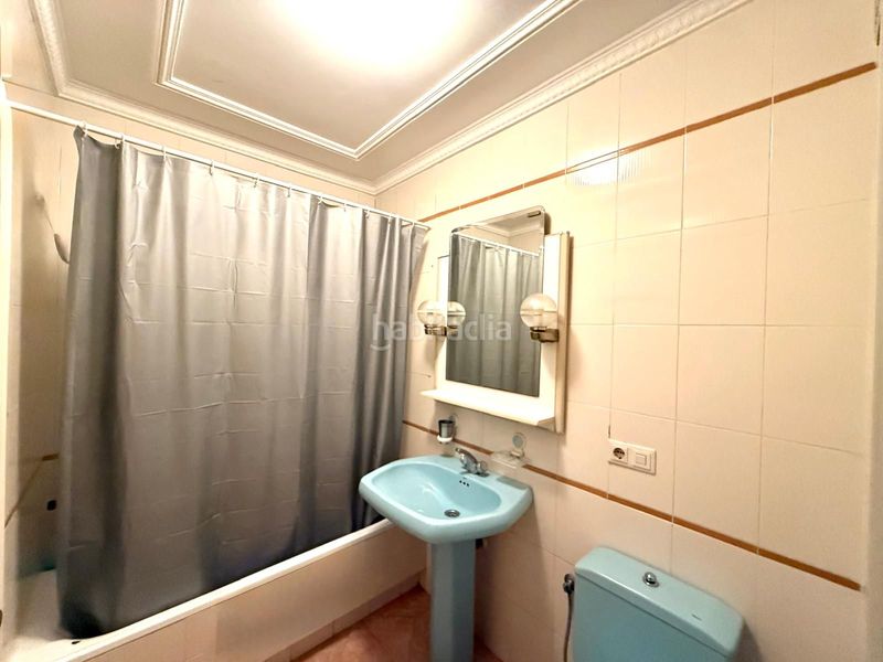 Foto 9c8586f7-0627-4e14-b23f-93493df1c855. Casa adossada amb aparcament a Avda Pescia - Ctra de Frigiliana Nerja