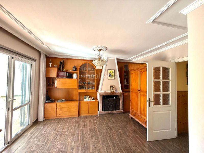 Foto c2592e83-da39-4179-bde0-e0bd12228367. Casa adossada amb aparcament a Avda Pescia - Ctra de Frigiliana Nerja