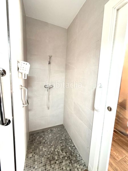 Foto c5e9e787-ae99-4448-816d-9d82c94c58b6. Casa adossada amb aparcament a Avda Pescia - Ctra de Frigiliana Nerja