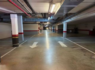 Autoparkplatz  Calle  josé maría francés gilil, 16