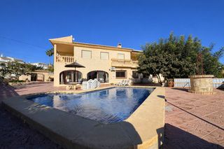 Maison  Partida pla senieta