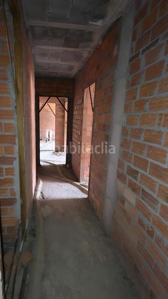 Foto d96d28e1-7886-4de0-81de-d8ef7baf1179. Casa amb aparcament a Mos