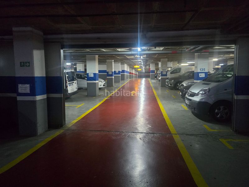 Foto 62a81560-5e64-458e-955a-af57631499f3. Aparcament cotxe a Creu Alta Sabadell