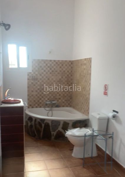 Foto 5883c8a9-013c-474e-b61a-75f1b294c88b. Masia a Borge (El)