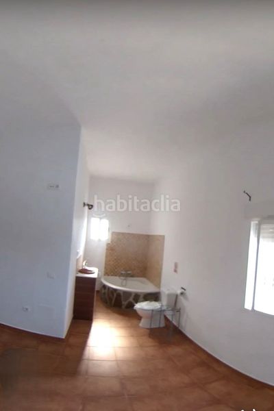 Foto e4f828cd-34a1-49a1-ba54-9b179a40bdc6. Masia a Borge (El)