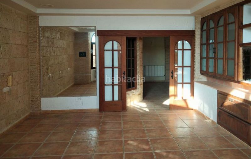 Foto a45f6a61-13ba-4876-bc25-2084d22a4be5. Casa amb aparcament a Albatera