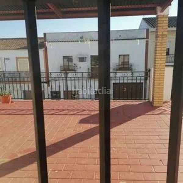 Foto b24399bd-d99a-433f-b87b-ea920877753f. Edifici a Luisiana (La)