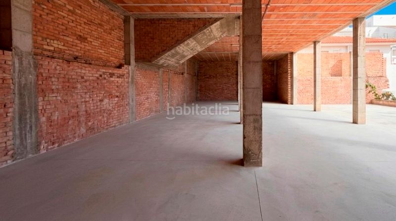 Foto 82806b82-4471-4afa-9e0c-6769405d8237. Edifici a Guaro