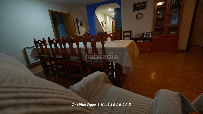 Foto 316ebbf2-868c-4b21-bd5a-0b72e57f4a44. Edifici a Cadrete