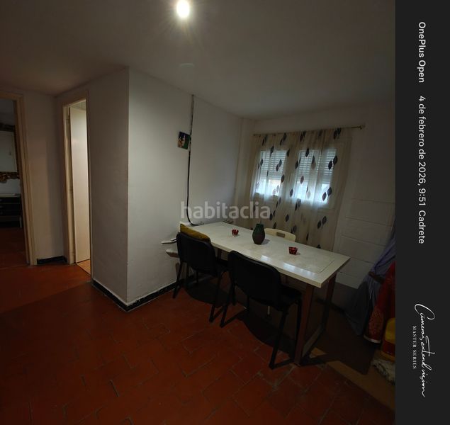 Foto 7a97f88c-c805-4a3c-902d-f94a391184c4. Edifici a Cadrete