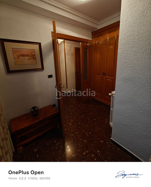 Foto 84451059-da9e-43c3-8b57-fb15dc482e32. Edifici a Cadrete