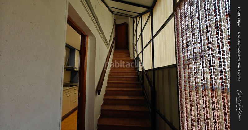 Foto 9f6b78a7-9d76-4b43-ba4d-598293ec81e1. Edifici a Cadrete
