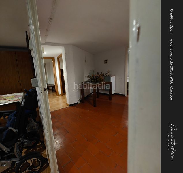 Foto c57c6f43-317f-4ecf-9f83-62a846395f3e. Edifici a Cadrete