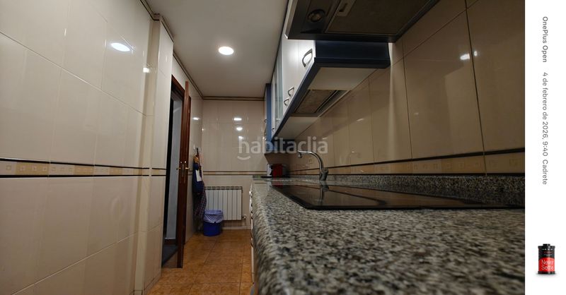 Foto f368b846-3395-46a0-8bb8-669acff2fc24. Edifici a Cadrete