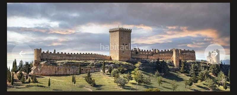 Foto a346b6d0-b2a5-498a-9227-55934369cd2d. Edifici a Peñaranda de Duero