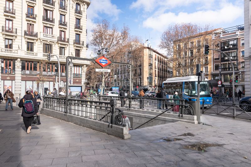 Foto 4a846d51-fa8a-4438-8f70-0e48d3c6ad63. Pis a Embajadores-Lavapiés Madrid