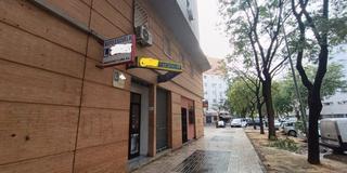 Business premise in Calle  JAPON