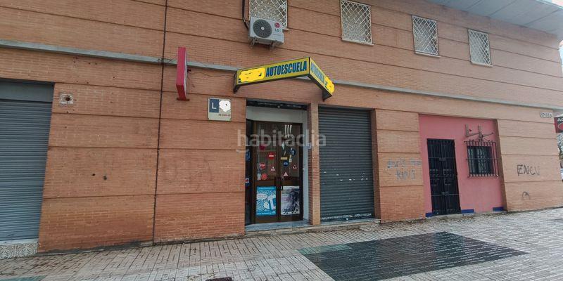 Foto 4d3e7e14-1c18-4b43-8109-6c20e07251b8. Local comercial en colores - entreparques Sevilla