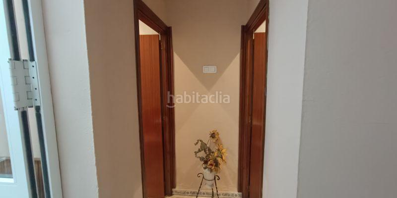Foto dd8fff52-f539-4491-8783-75391b8afd69. Local comercial en colores - entreparques Sevilla