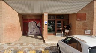 Aparcament cotxe a Calle Pintor Maeztu