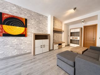 Semi detached house  Calle bronce