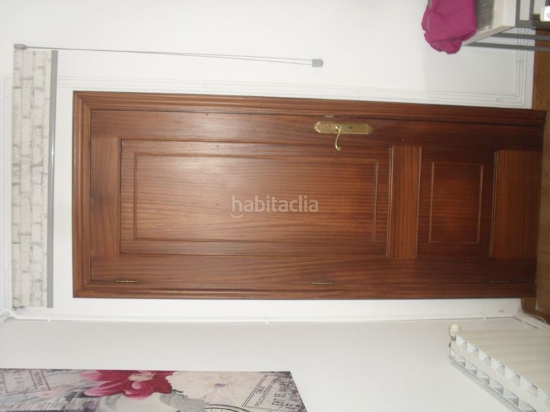 Foto a3abf83d-a196-4a2c-812a-42e9c431ca95. Casa amb aparcament a Teis Vigo