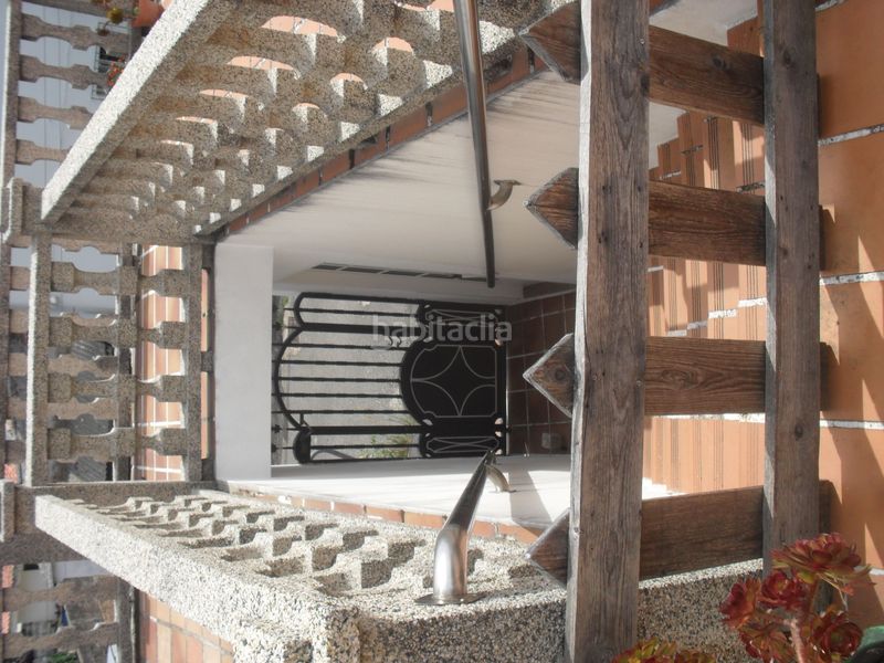 Foto a4b1a172-fb64-4dcd-9b81-c8292a9ab273. Casa amb aparcament a Teis Vigo