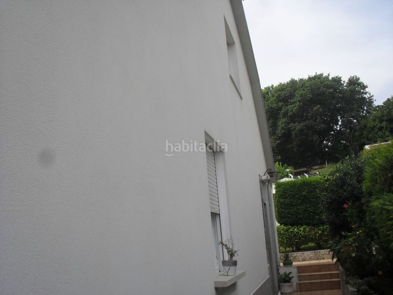Foto a67d7cdd-5ec9-41fb-8c7d-cfd45e5c08ae. Casa amb aparcament a Teis Vigo